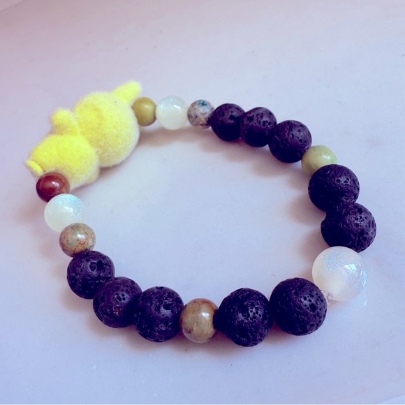 NWOT Unisex Handmade Labubu Genuine Stone Beaded Bracelet - Picture 2 of 3